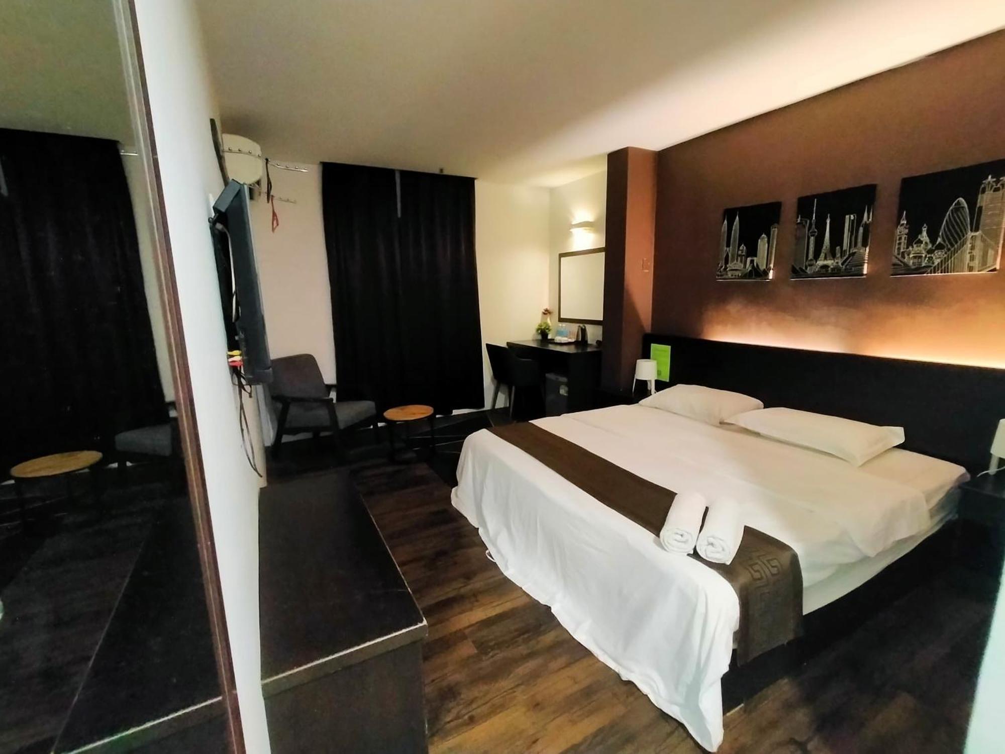 מואר The Grace Hotel מראה חיצוני תמונה