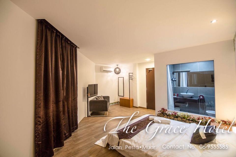 מואר The Grace Hotel מראה חיצוני תמונה