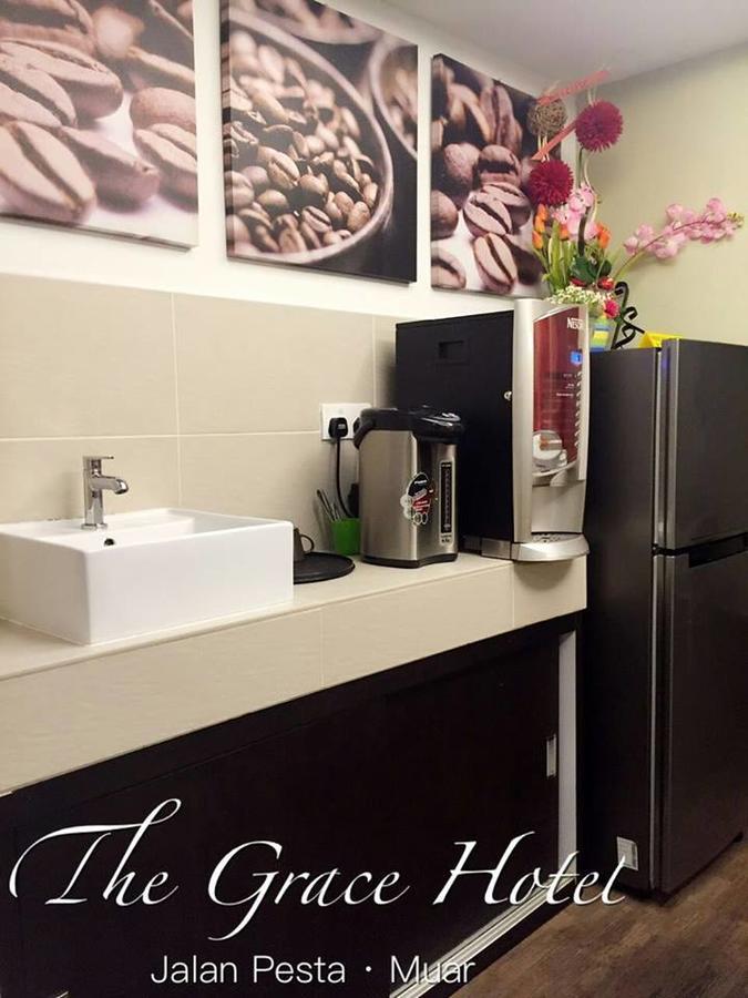 מואר The Grace Hotel מראה חיצוני תמונה