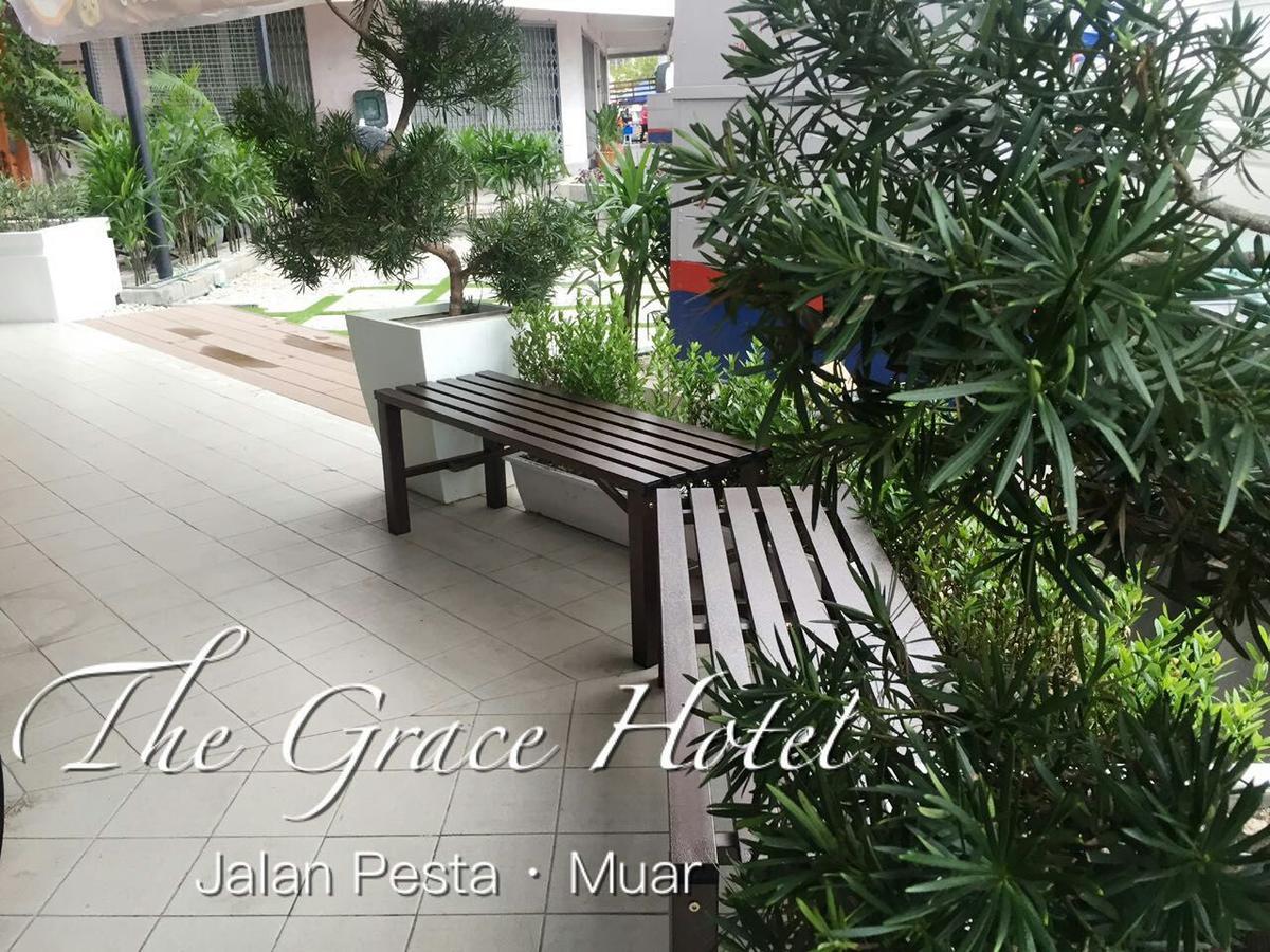 מואר The Grace Hotel מראה חיצוני תמונה