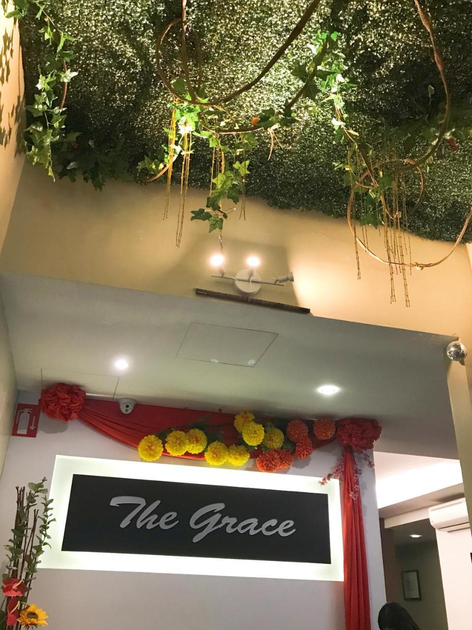 מואר The Grace Hotel מראה חיצוני תמונה